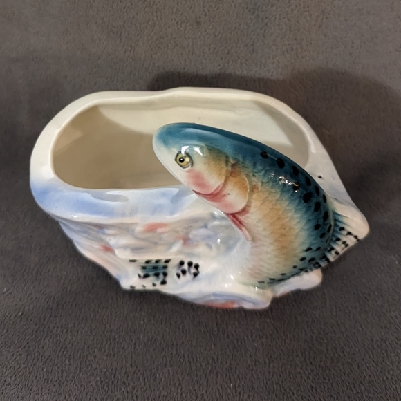 Vintage Hand Decorated Shafford Fish Figurine Planter made in Japan - Picture 3 of 8